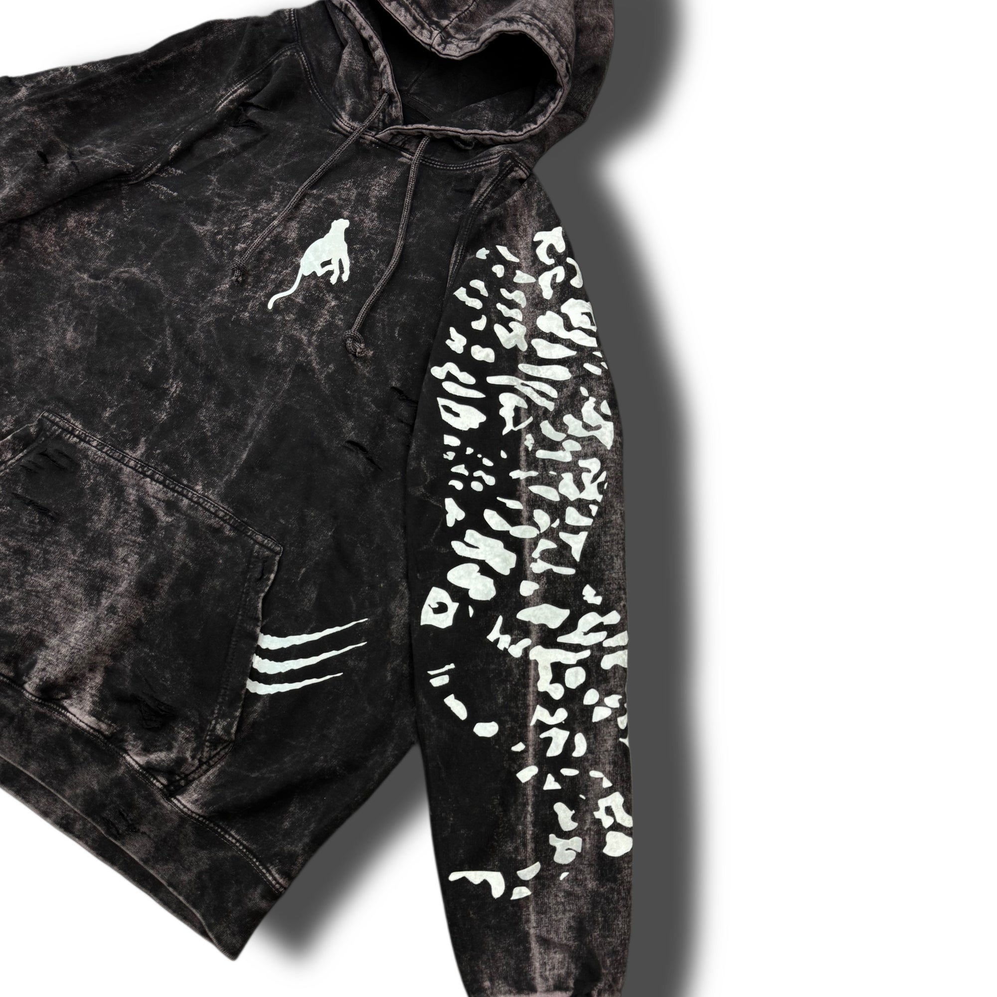 PLUDYNA Snow Leopard Distressed Hoodie